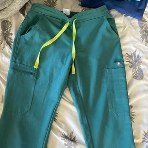 Figs Xxs hydrogreen yola bottoms!